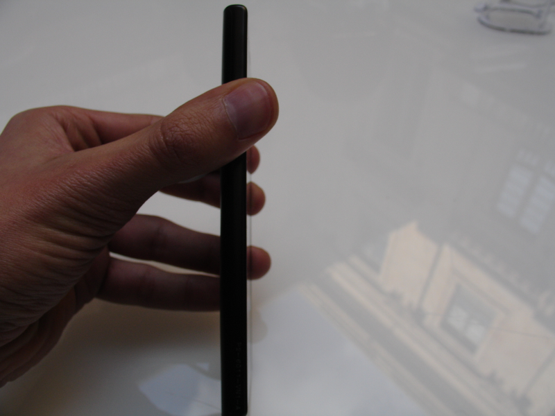 Illustration for article titled Así es el Ascend P2, el nuevo smartphone de alta gama de Huawei